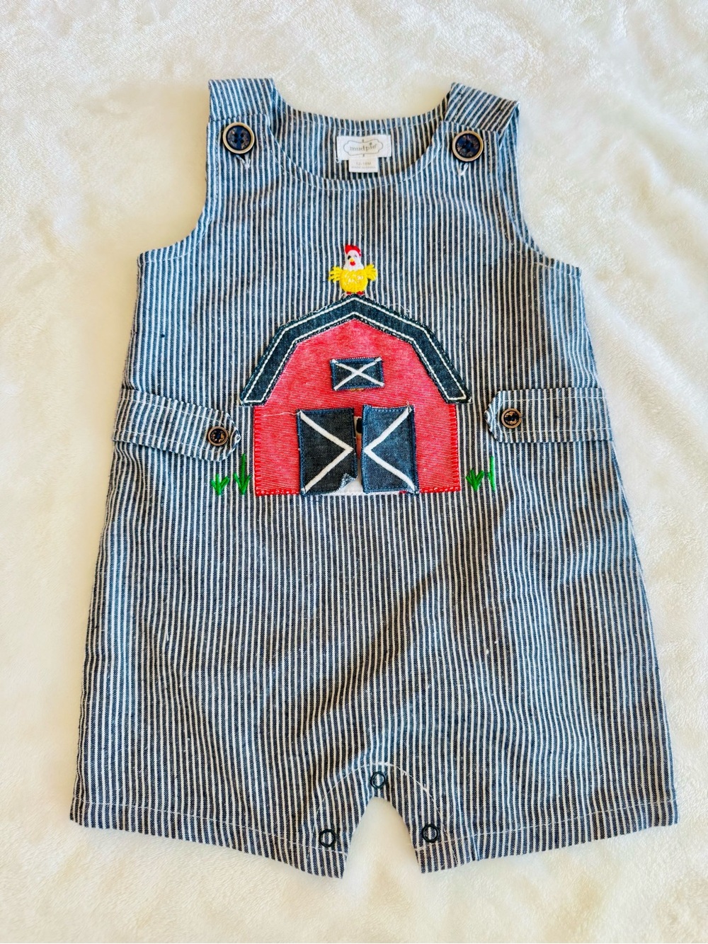 Mud Pie Infant Romper with Barn Applique & Farm Animals (size 12-18M)